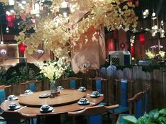 -老滇山寨•云南特色菜•地方菜•民族风情歌舞表演(金碧店)