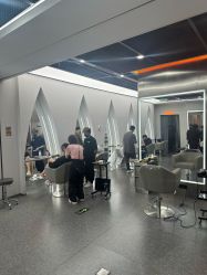 -艾美A·M Hair Salon