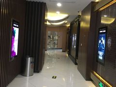 -UME影城宁波镇海店(万科广场中国巨幕店)