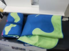 -迪卡侬(越秀公园店)