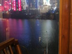 -小天鹅火锅·一线江景洪鼎旗舰店(洪崖洞店)