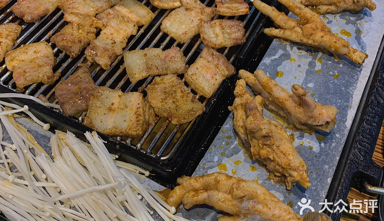 金华兰溪网红烤肉火盆烧烤五花肉打卡