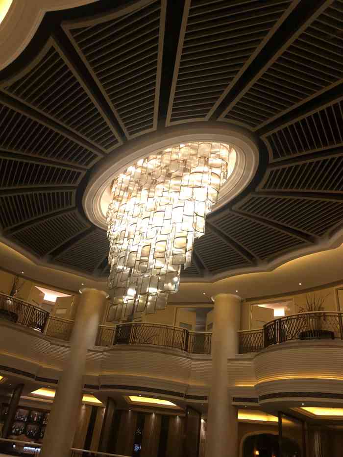 浅深休闲会所停车场(京汉店)