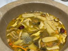 -七采菌园·野生菌石锅鱼(环城北路店)