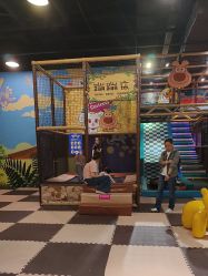 -卡通尼乐园·生日会(烟台永旺店)