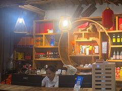 -头上红煨盐鸡·非遗院子餐厅