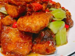 -客家大院·非遗赣南客家菜(郁孤台店)