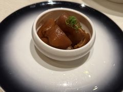 猪蹄-皇朝会.经典传统粤菜(外滩店)