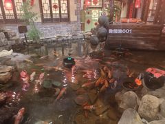 -鱼满舱·鲜活海鲜·正宗鲁菜