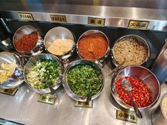 -马路边边串串香(延庆环球新意广场店)