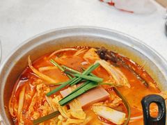 -汤小云火锅米线(钻汇广场店)