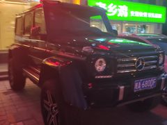 -忆秦时(银泰in77店)