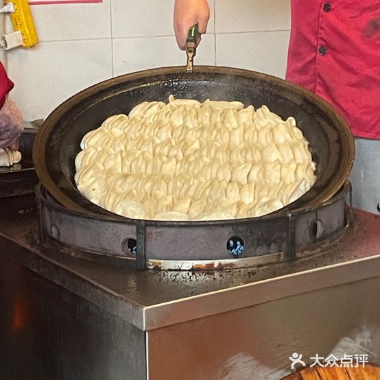 水丰锅贴杨浦总店(延吉东路店)