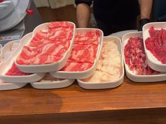 -天成·潮州牛肉脆肉鱼生蚝自助火锅