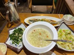 -小镇大厨私房餐厅