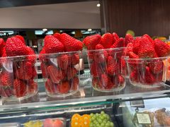 -每日新鲜水果吧(芮欧百货店)