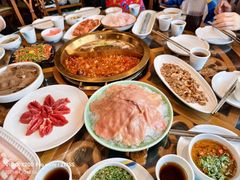 -小天鹅火锅·一线江景洪鼎旗舰店(洪崖洞店)
