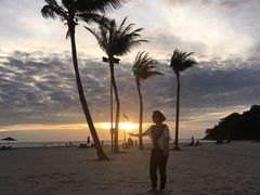 -Sunset Bar(丹绒亚路香格里拉店)