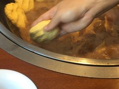 -铁锅炖灶台鱼老三炖鱼馆
