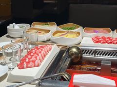 -海底捞火锅鲜切牛肉主题店(长寿路店)