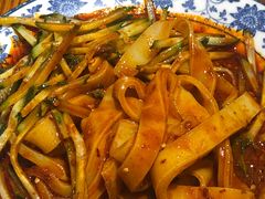 -柴窝堡22号辣子鸡·传承新疆菜