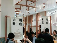 大堂-小满手工粉(上海品尊国际店)