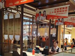 -阿瓦山寨·湘菜现炒·剁椒鱼头王(咸阳总店)