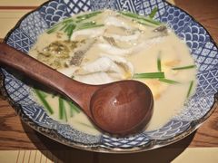 -荣家黄鱼面(前滩太古里店)