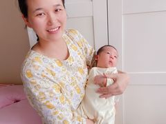 -爱的果实月嫂育婴师(世纪东方店)