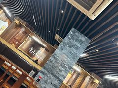 -亮亮面馆(经六路店)