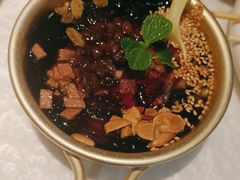 -辣小妮de川菜馆(红旗Mall店)