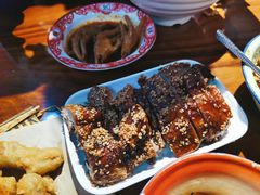-爆炸头阿姨小四川正宗川味小吃(无任何分店)