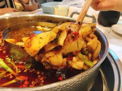 -蛙两只美蛙鱼头火锅(恒茂店)
