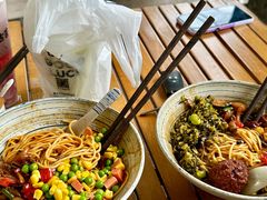 -梅溪·小伙子干挑面(安吉总店)