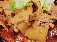 麻辣牛腩-香港新发烧腊茶餐厅(万象店)