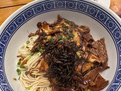 -沪西老弄堂面馆(定西路店)