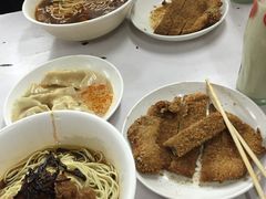 -潘国仙耳光馄饨(黄家阙路店)