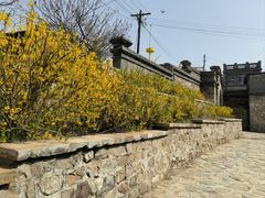 -清风小镇闯关东影视基地