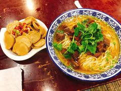 -金源汤包(育新东路店)