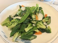 -八大碗·地道东北菜(白塔堡店)