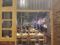 大堂-么肆烤肉·中式自助·烤肉大排档(街道口季佳PAI店)