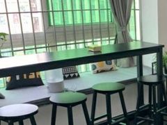 -两知·自习室(三峡广场总店)