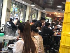 -牛一煲美食(江高店)