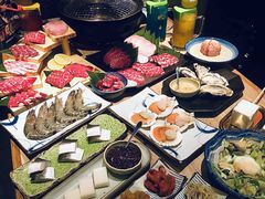 -大牛焱烧·和牛·海鲜炭火烧放题