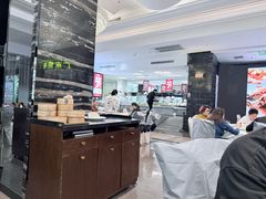 -万龙洲海鲜(大兴绿地缤纷城店)