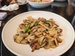 -健眺小海鲜(临海后山店)