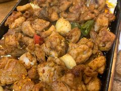 -老东镇啤酒屋海鲜加工·蒸汽海鲜·海鲜烧烤(台东店)