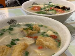 -凯峰鱼汤米线(金利達店)