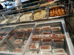 -鑫海汇海鲜烤肉火锅自助(七彩城店)
