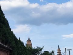 -三塔倒影公园